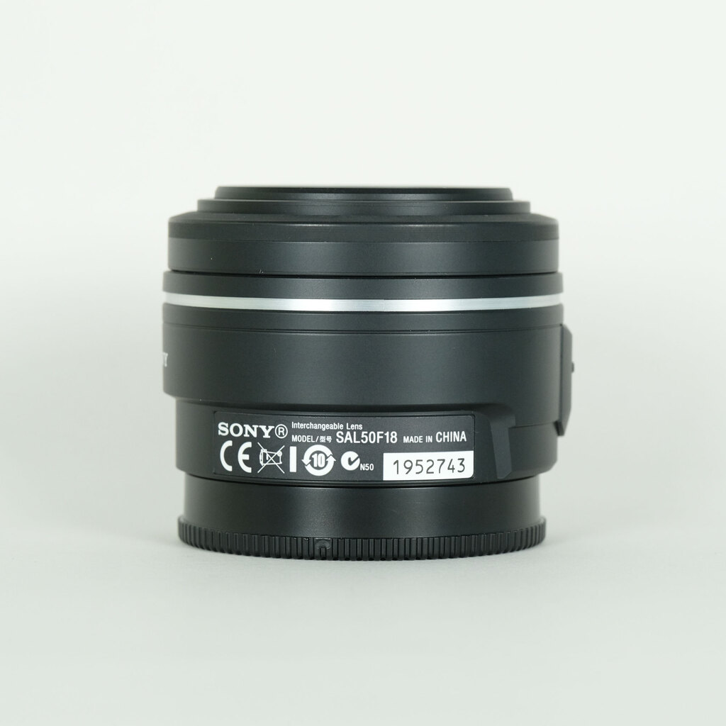 SONY DT 50mm F1.8 SAM SAL50F18の出品 | ONE SCENE（ワンシーン）
