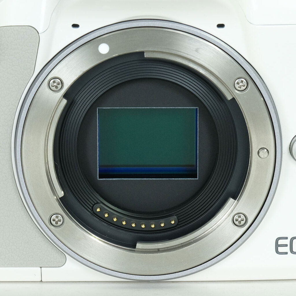 Canon EOS Kiss M