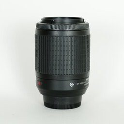 Nikon AF-S DX VR Zoom-Nikkor 55-200mm F4-5.6G IF-ED Nikon AF-S DX VR Zoom-Nikkor 55-200mm F4-5.6G IF-ED