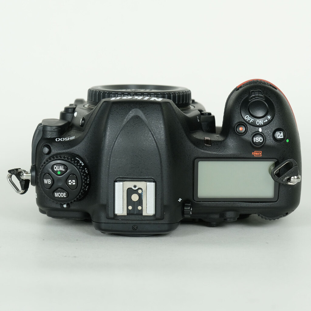 Nikon D500
