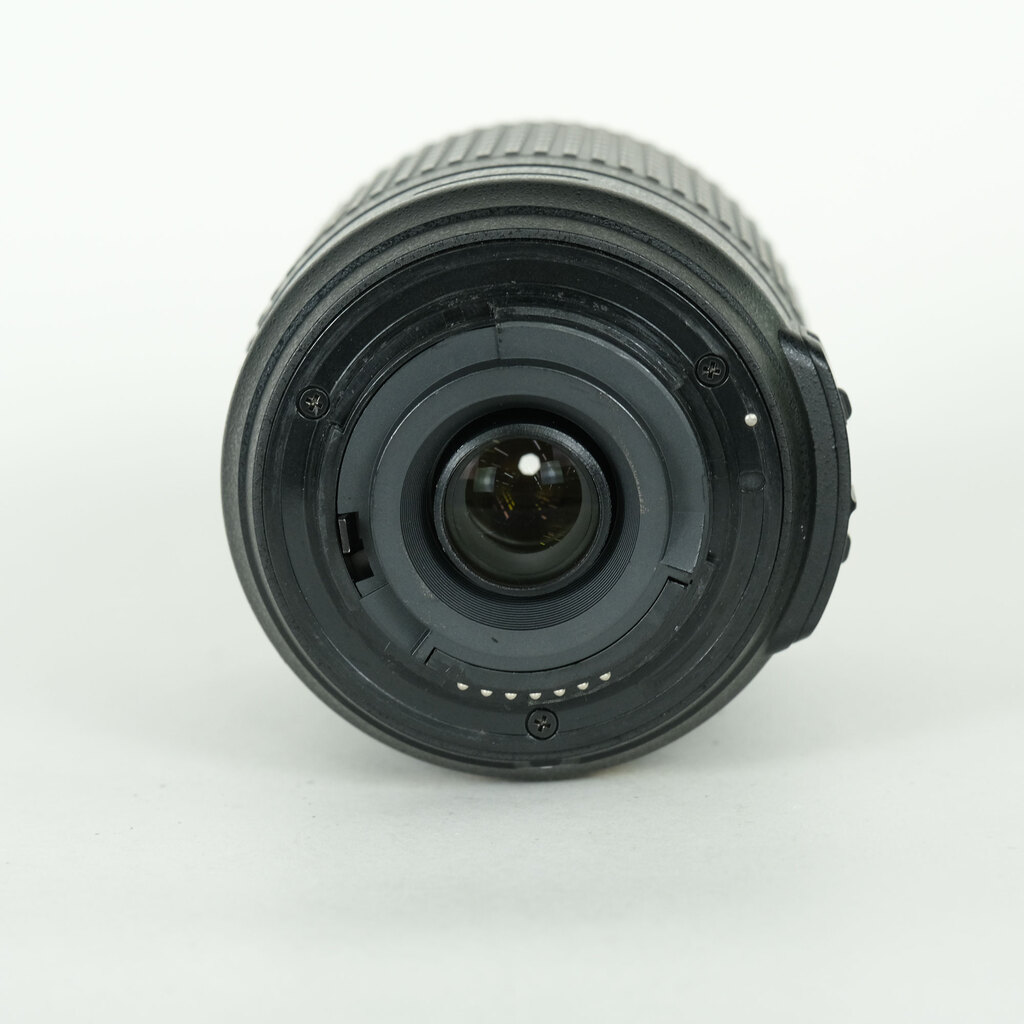 Nikon AF-S DX VR Zoom-Nikkor 55-200mm F4-5.6G IF-EDの出品 | ONE