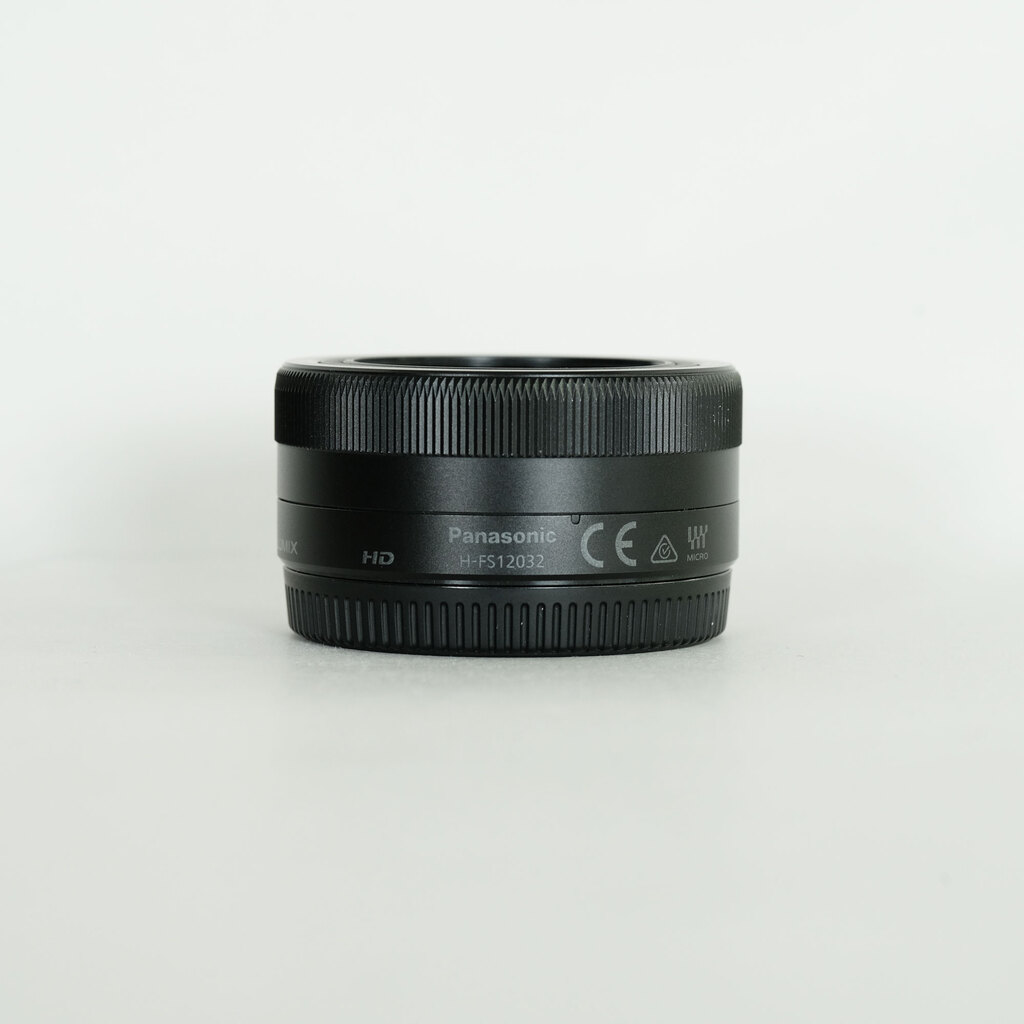 Panasonic LUMIX DC-G100V 標準ズームレンズ ＋ トライポッドグリップキット