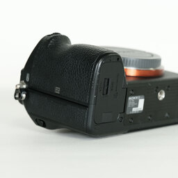 SONY α7 III（ILCE-7M3）