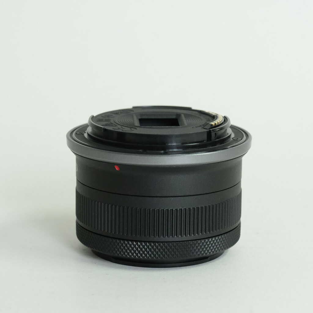 Canon RF-S 18-45mm F4.5-6.3 IS STM