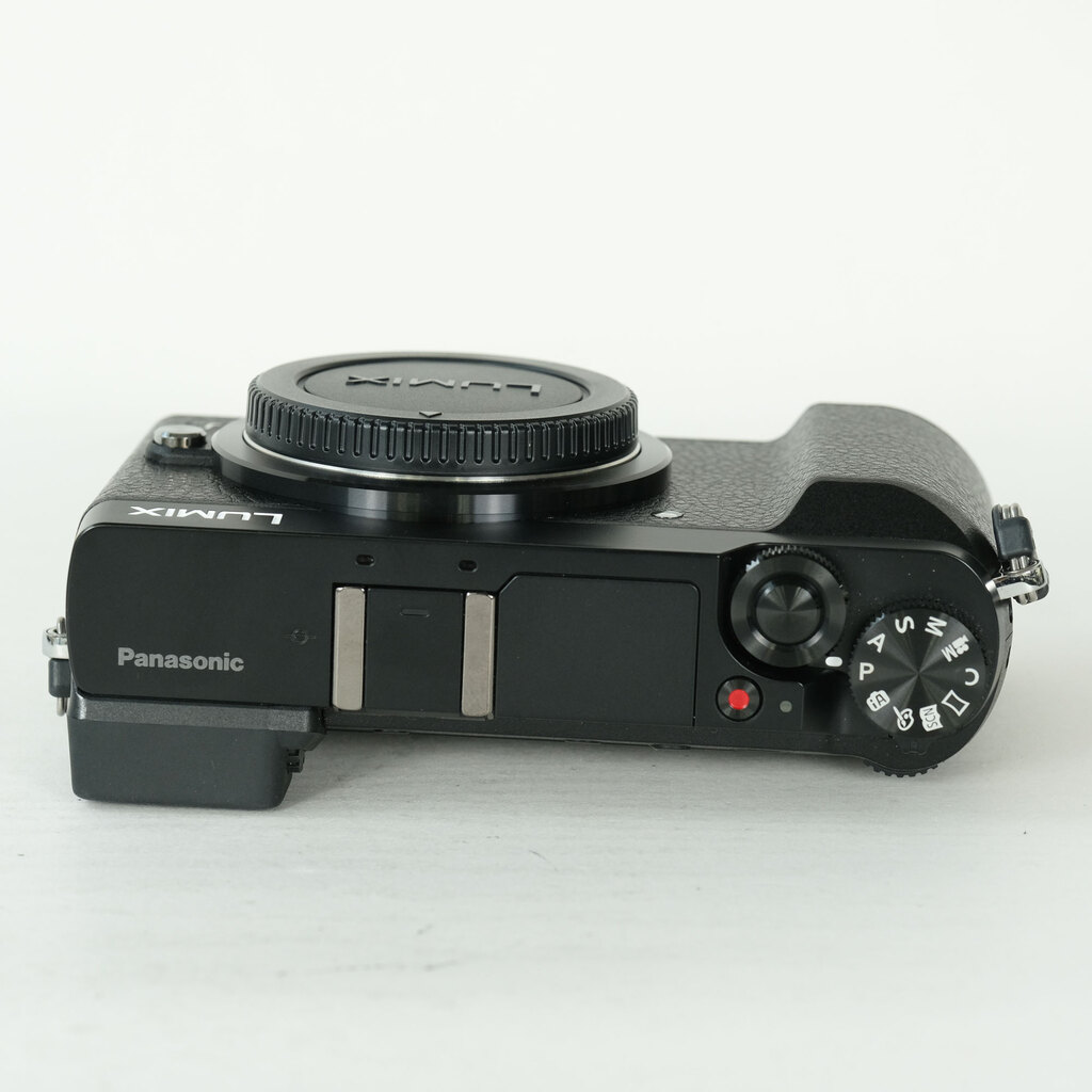 Panasonic LUMIX DMC-GX7MK2 ボディ ブラックの出品 | ONE SCENE（ワン