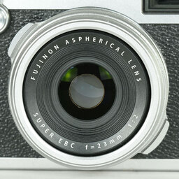 FUJIFILM X100F シルバー FUJIFILM X100F シルバー