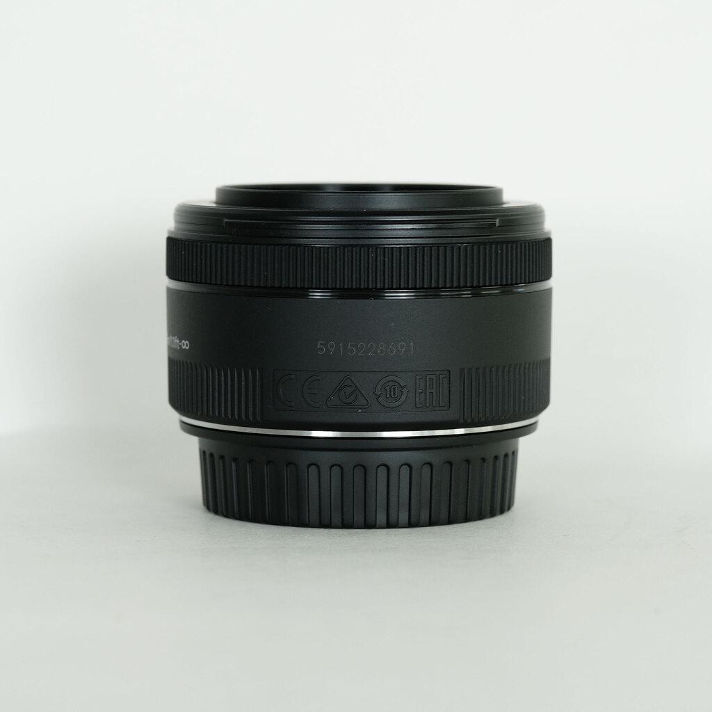 Canon EF50mm F1.8 STM Canon EF50mm F1.8 STM