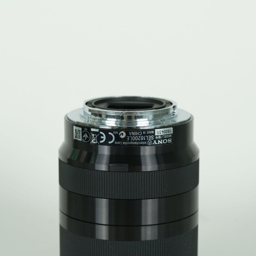 SONY E18-200mm F3.5-6.3 OSS LE SEL18200LE SONY E18-200mm F3.5-6.3 OSS LE SEL18200LE