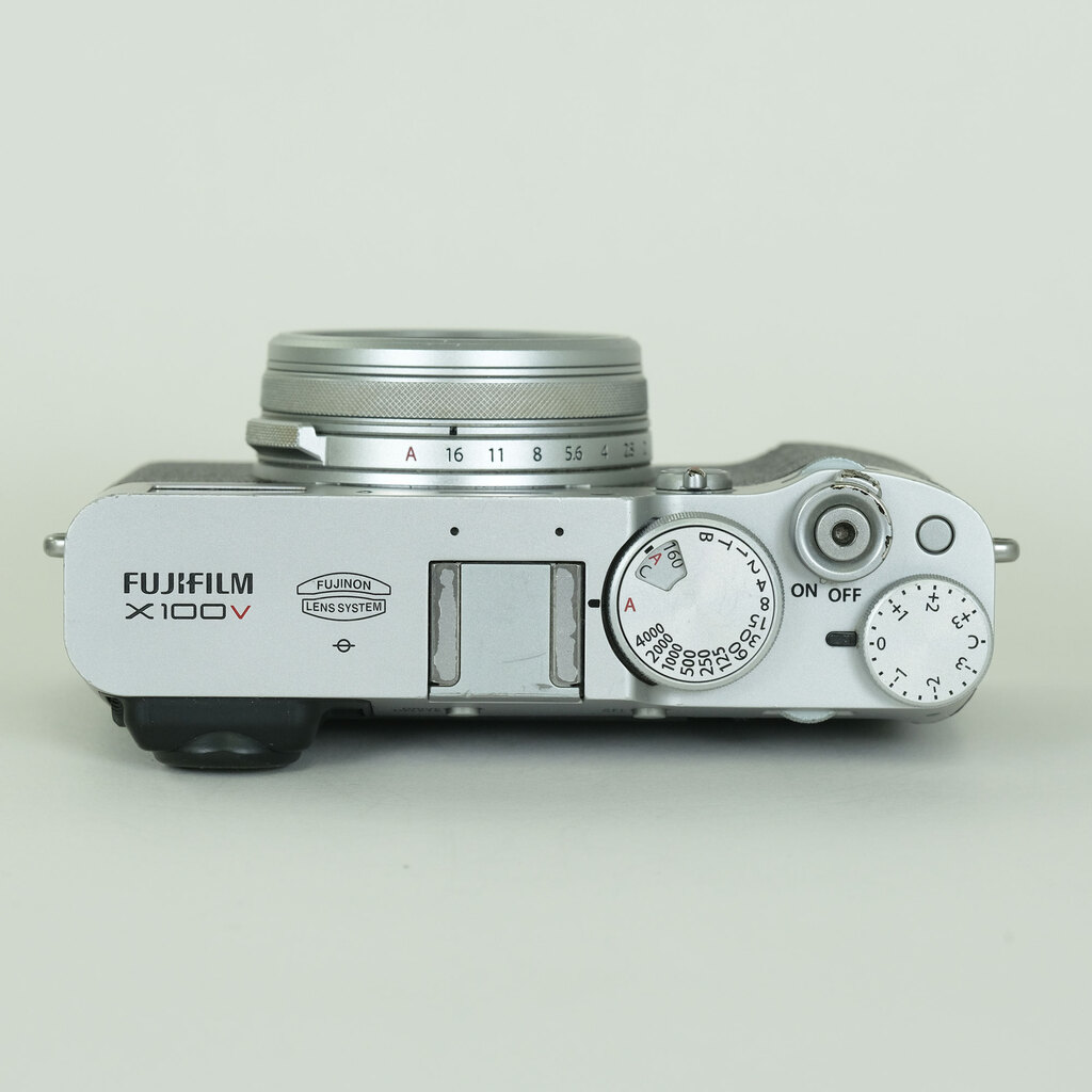 FUJIFILM X100V シルバー FUJIFILM X100V シルバー