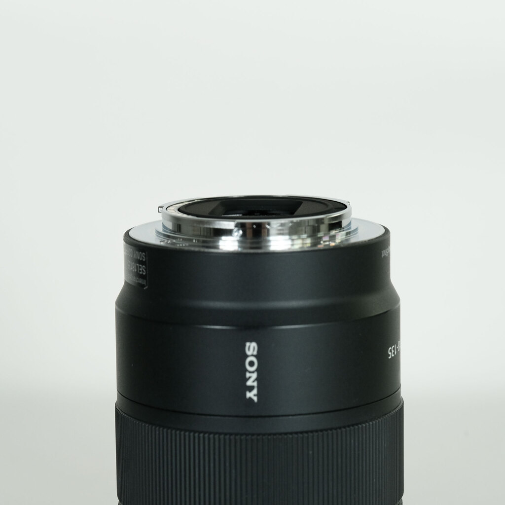 SONY E 18-135mm F3.5-5.6 OSS SEL18135