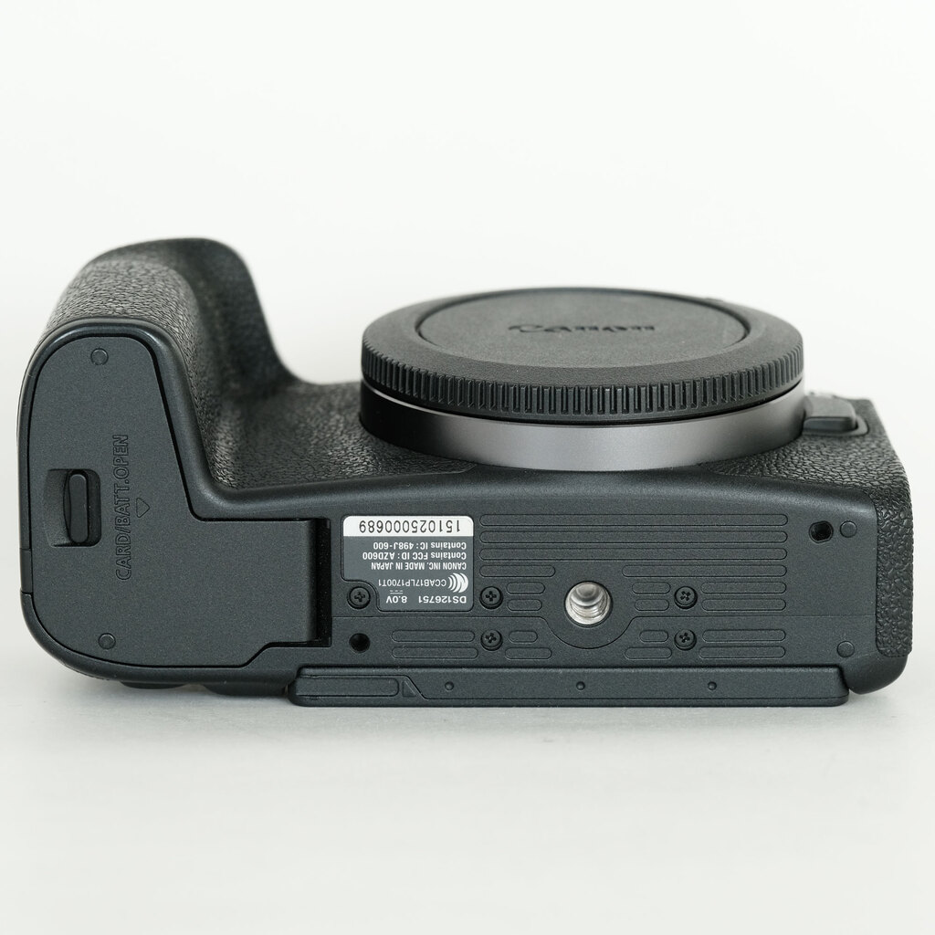 Canon EOS RP Canon EOS RP