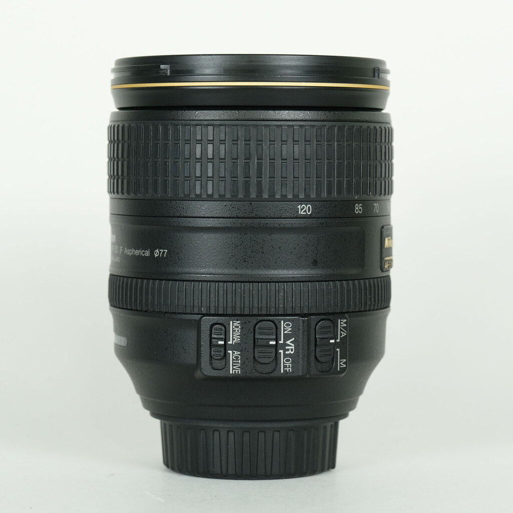 Nikon AF-S NIKKOR 24-120mm f/4G ED VR Nikon AF-S NIKKOR 24-120mm f/4G ED VR