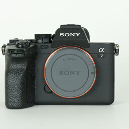 SONY α7 IV(ILCE-7M4) SONY α7 IV(ILCE-7M4)