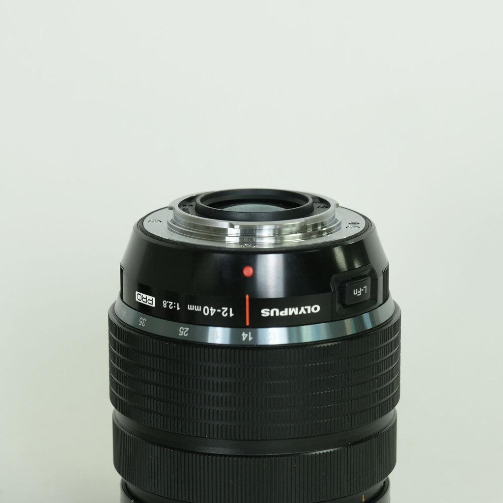 OLYMPUS M.ZUIKO DIGITAL ED 12-40mm F2.8 PRO