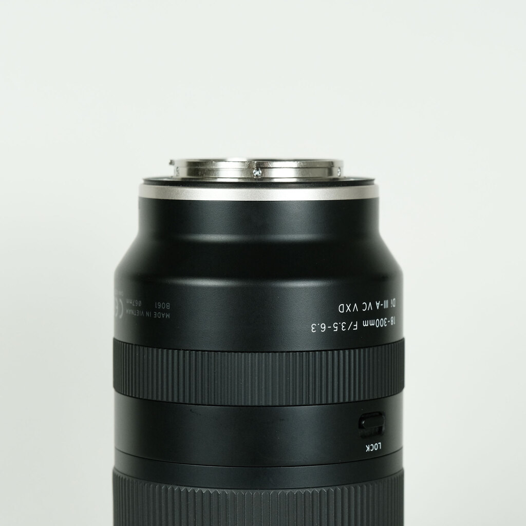 TAMRON 18-300mm F/3.5-6.3 Di III-A VC VXD (Model B061) [ソニーE用]