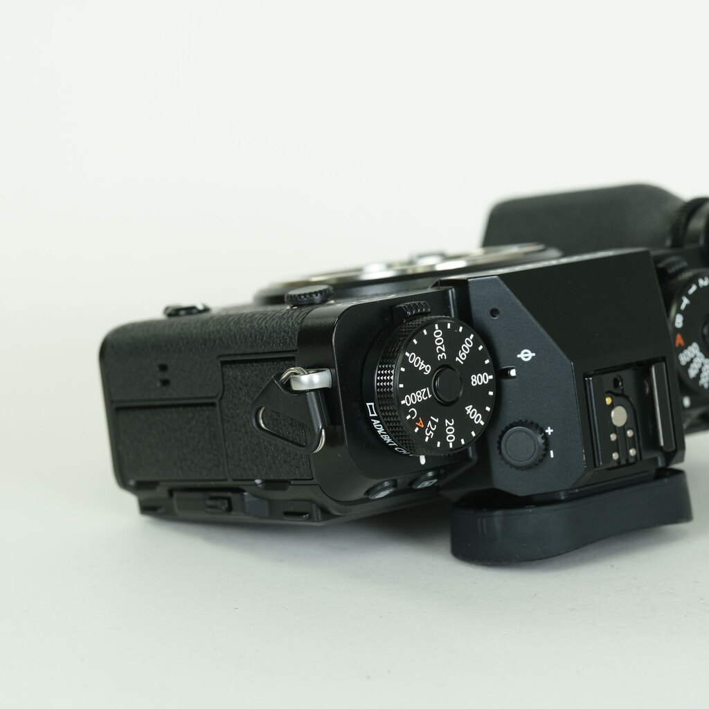 FUJIFILM X-T5
