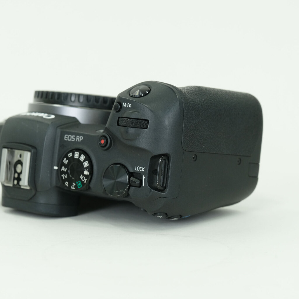 Canon EOS RP Canon EOS RP