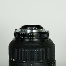 Nikon AF-S ED 28-70mm F2.8 D ブラック