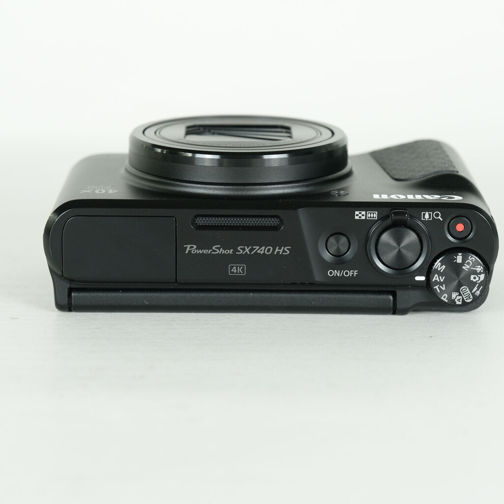 Canon PowerShot SX740 HS ブラックの出品 | ONE SCENE（ワンシーン）