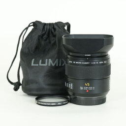 Panasonic LEICA DG MACRO-ELMARIT 45mm F2.8 ASPH. MEGA O.I.S.