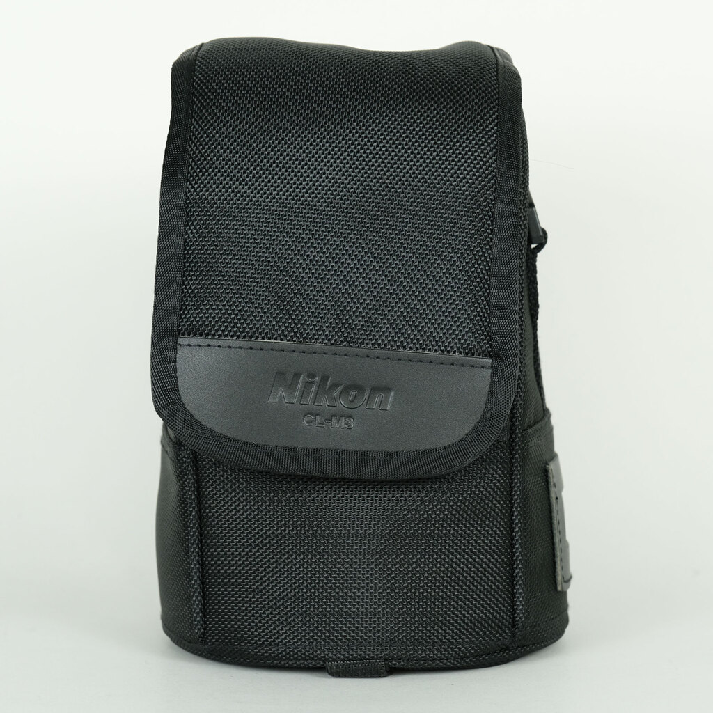 Nikon AF-S VR Micro-Nikkor 105mm f/2.8G IF-ED Nikon AF-S VR Micro-Nikkor 105mm f/2.8G IF-ED