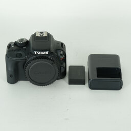 Canon EOS Kiss X7