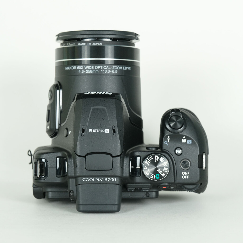 Nikon COOLPIX B700 ブラック