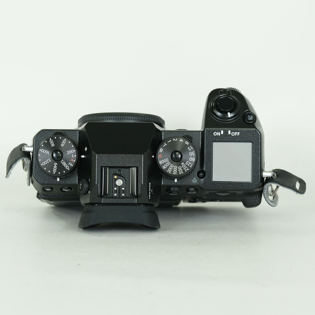 FUJIFILM X-H1 FUJIFILM X-H1