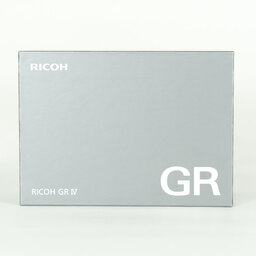 RICOH GR IV
