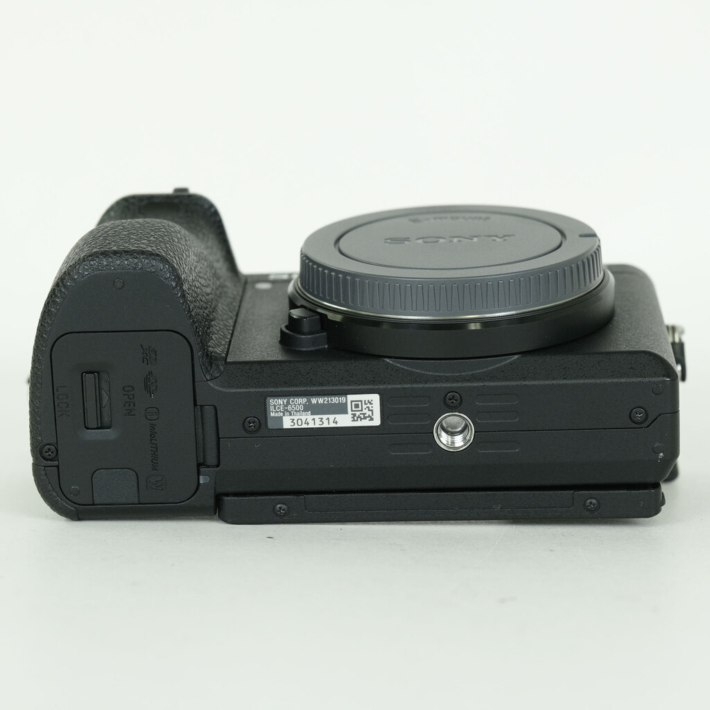 SONY α6500（ILCE-6500）
