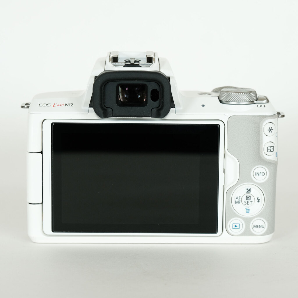 Canon EOS Kiss M2