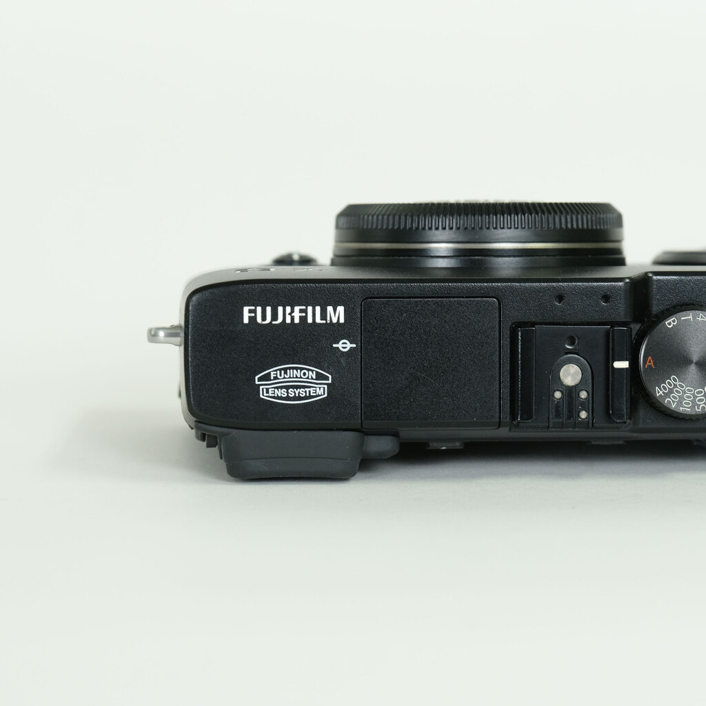 FUJIFILM X-E2