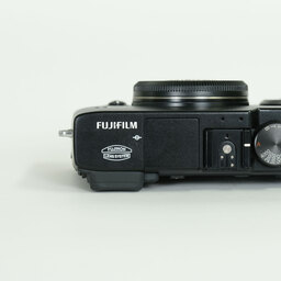 FUJIFILM X-E2