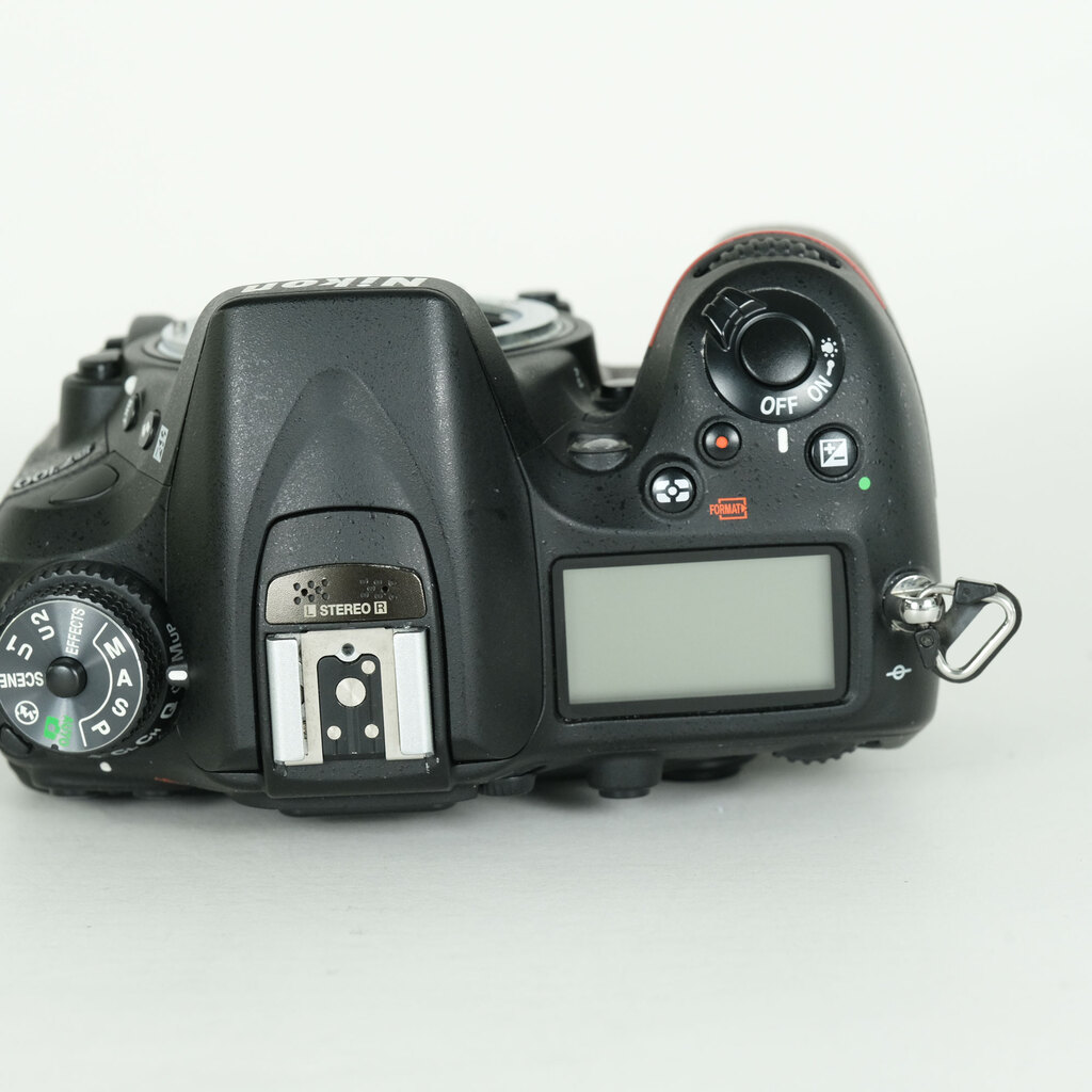 Nikon D7100