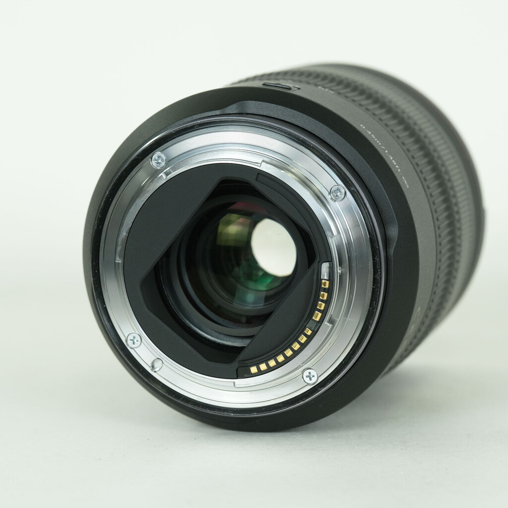 Canon RF24-105mm F4 L IS USM