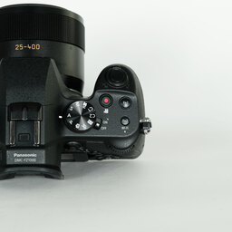 Panasonic LUMIX DMC-FZ1000