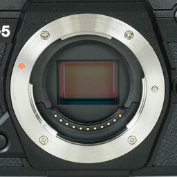 OM SYSTEM OM-5