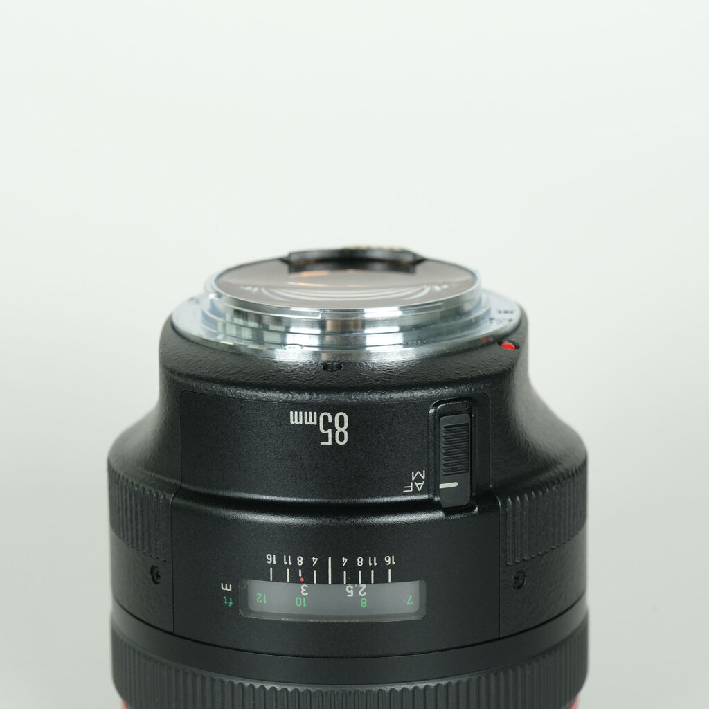 Canon EF85mm F1.2L USMの出品 | ONE SCENE（ワンシーン）