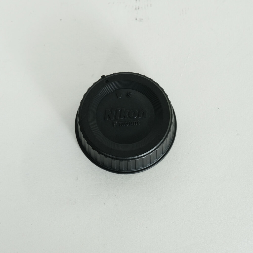 Nikon AF-S DX NIKKOR 18-55mm f3.5-5.6G VR II