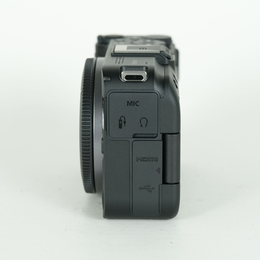 Canon EOS R50 V [�{�f�B]