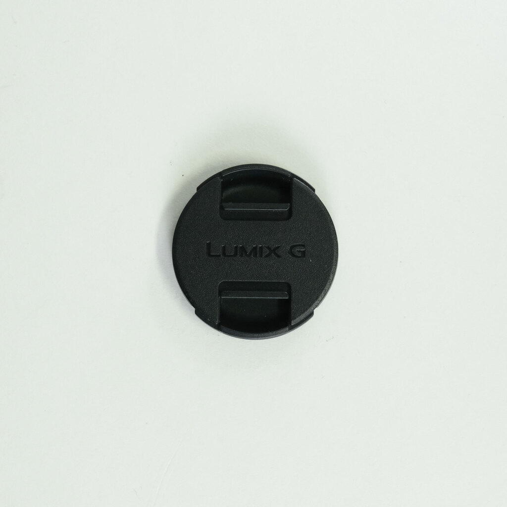 Panasonic LUMIX G 42.5mm / F1.7 ASPH. / POWER O.I.S.