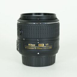 Nikon AF-S DX NIKKOR 18-55mm f3.5-5.6G VR II Nikon AF-S DX NIKKOR 18-55mm f3.5-5.6G VR II