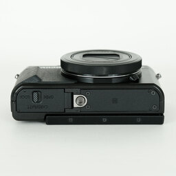 Canon PowerShot G7X Mark II