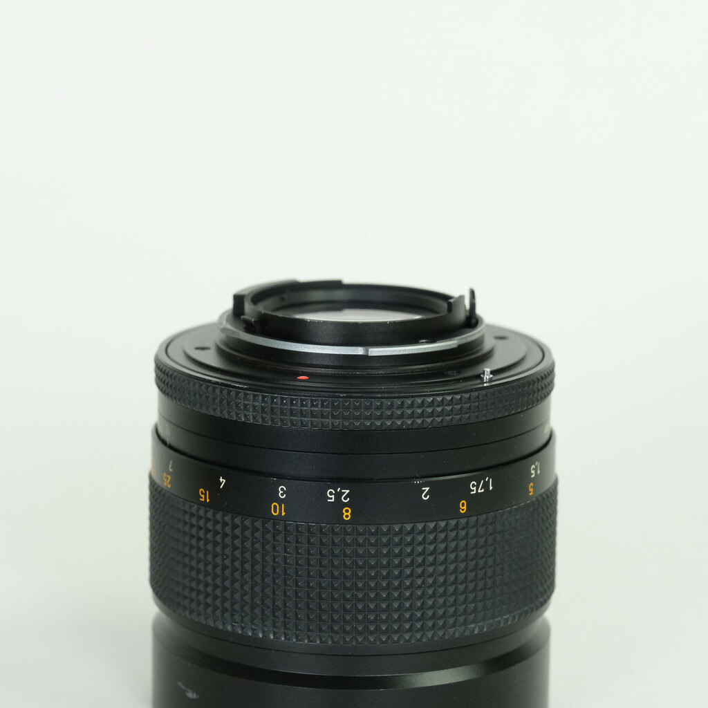 Carl Zeiss Planar T* 85mm F1.4