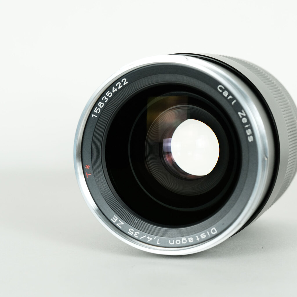 コシナ ツァイス Distagon T*1.4/35mm ZE ブラック