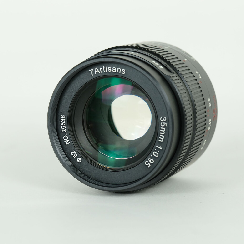 七工匠 7Artisans 35mm F0.95 (フジフイルムX用) ブラックの出品 | ONE