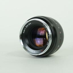 Carl Zeiss Planar T* 50mm F1.4 ZE [キヤノンEF用]