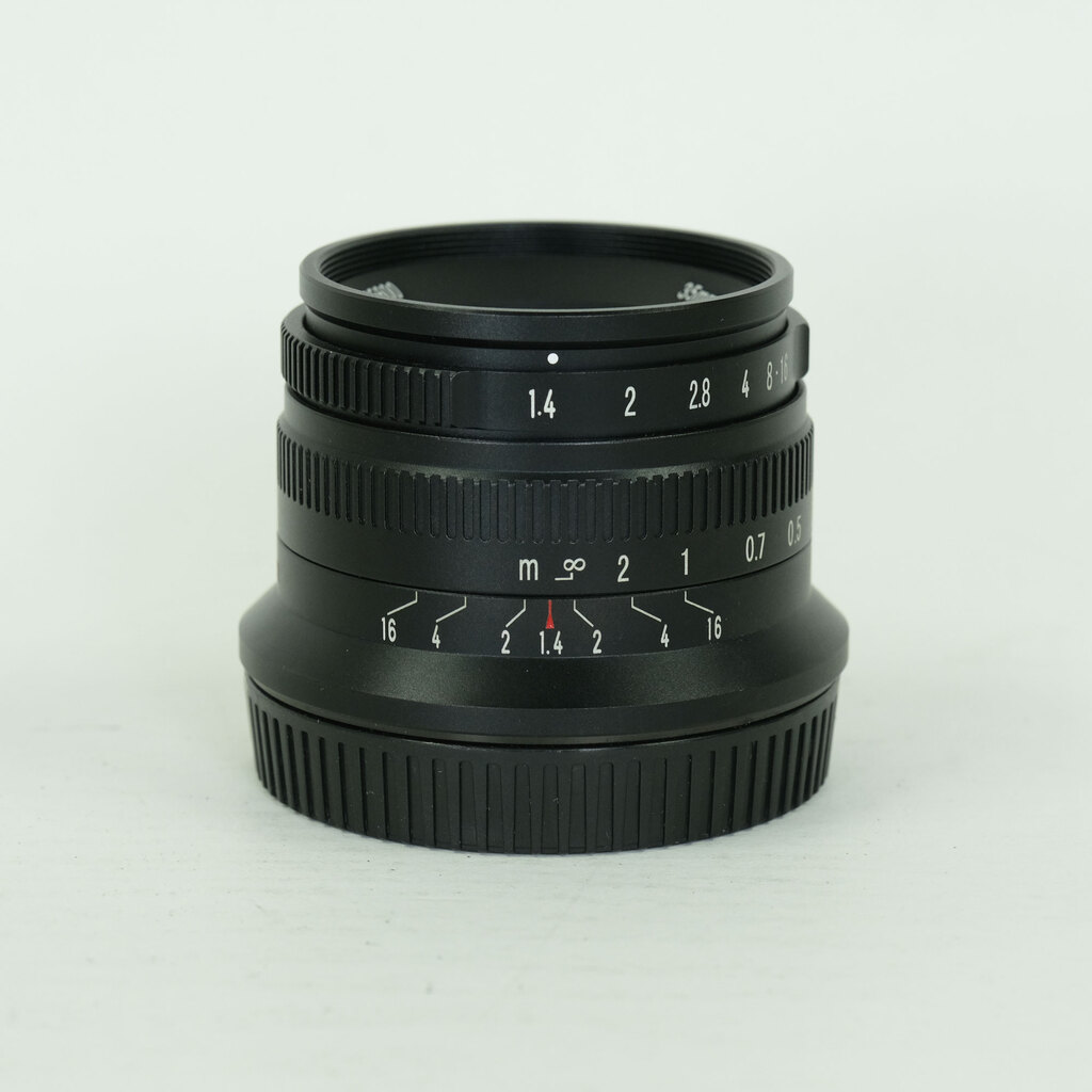 七工匠 7Artisans 35mm F1.4 (ニコンZ用) ブラック