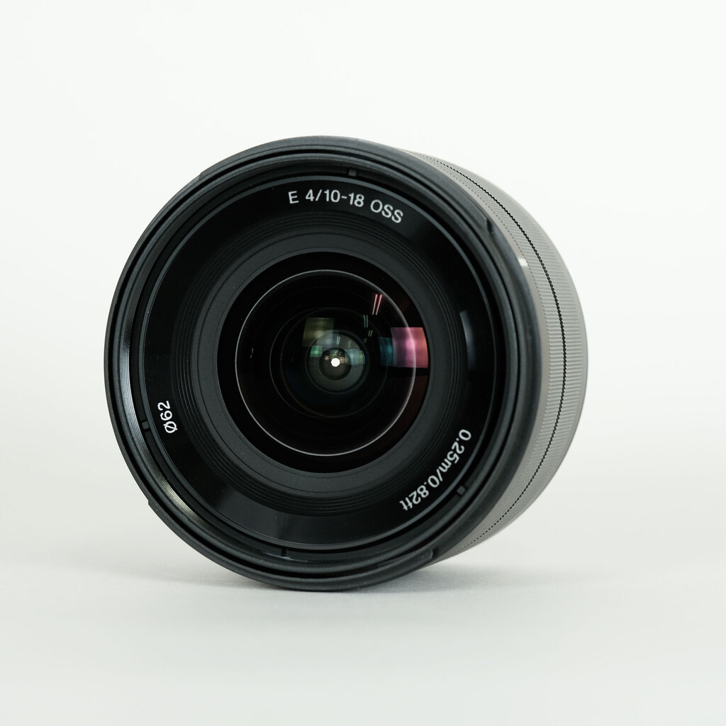 SONY E 10-18mm F4 OSS SEL1018