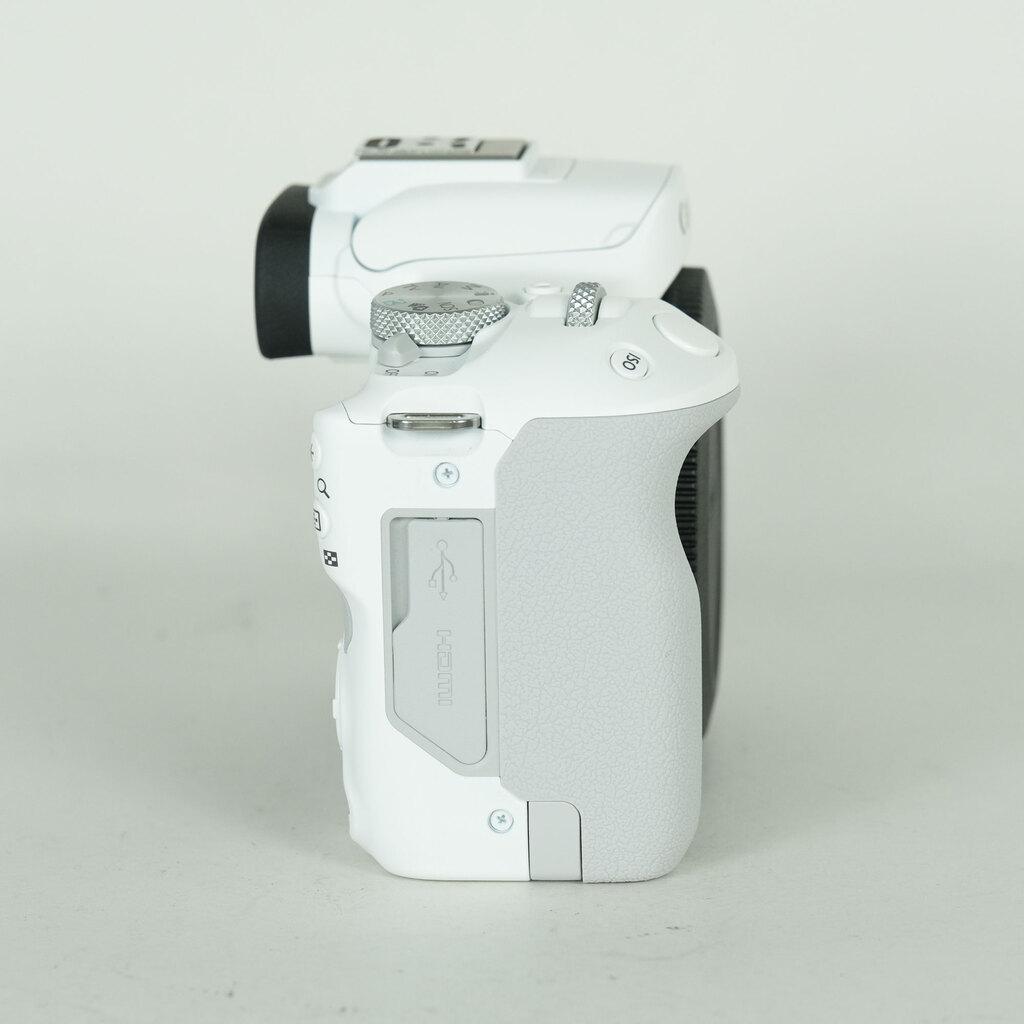 CANON EOS R50 訳有品 ジャンク品 Canon EOS R50の出品 | ONE SCENE（ワンシーン）